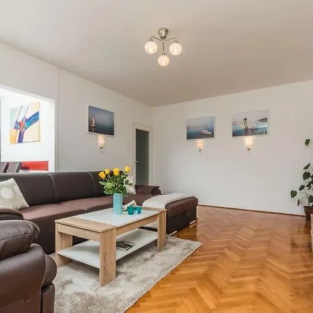 Apartment Marty